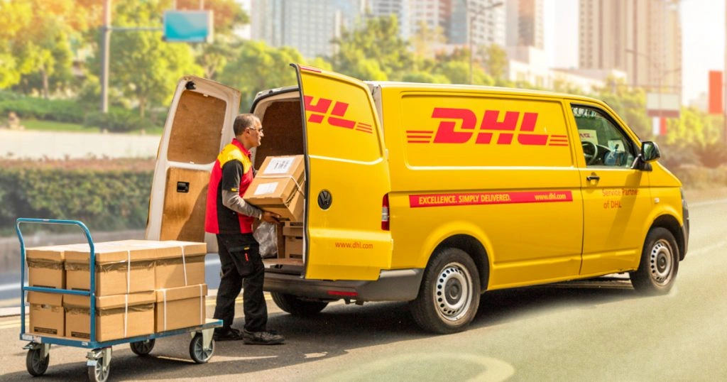 Woot.ro îți permite să urmărești colete DHL ușor, fără conturi sau întreruperi, 100% gratuit