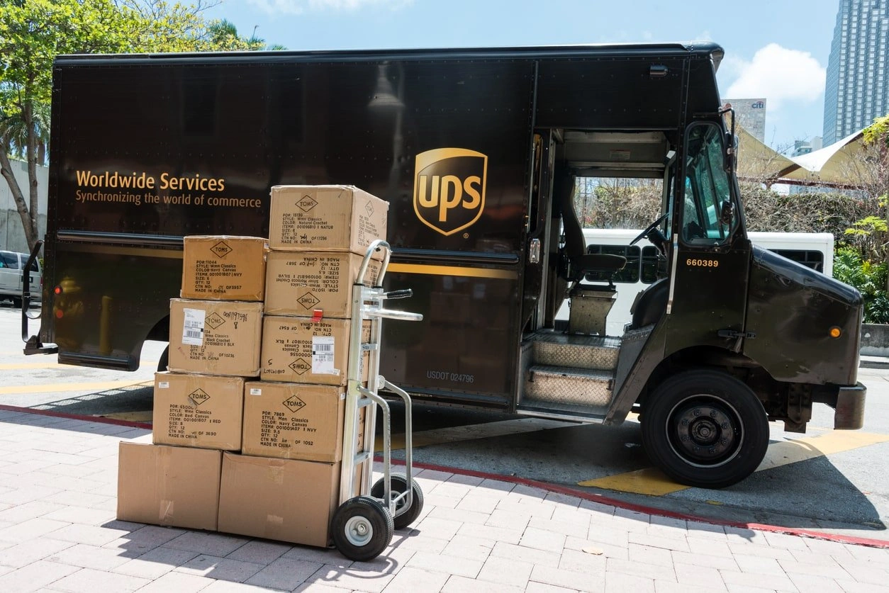 Cele mai frecvente probleme la urmărirea coletelor UPS și cum le poți rezolva